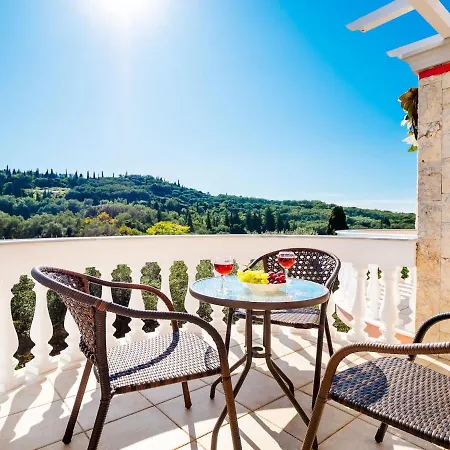 Villa Dassia Eleonas