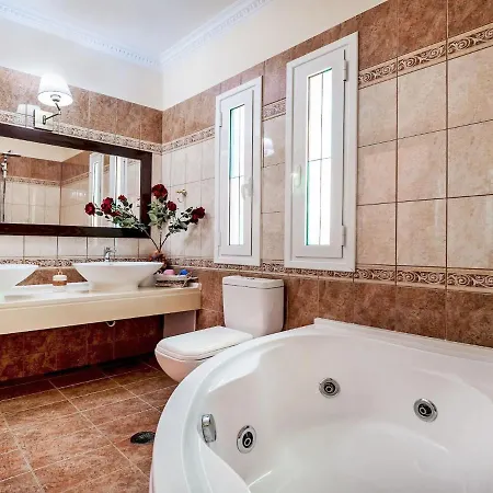 Dassia Eleonas Villa *